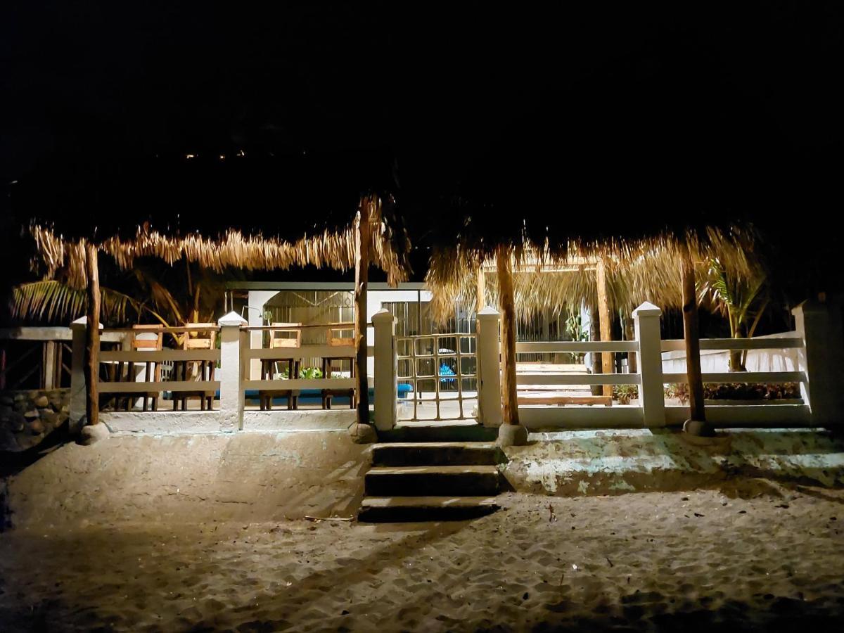Casa Perla Hotel ลาส เปนีตาส ภายนอก รูปภาพ